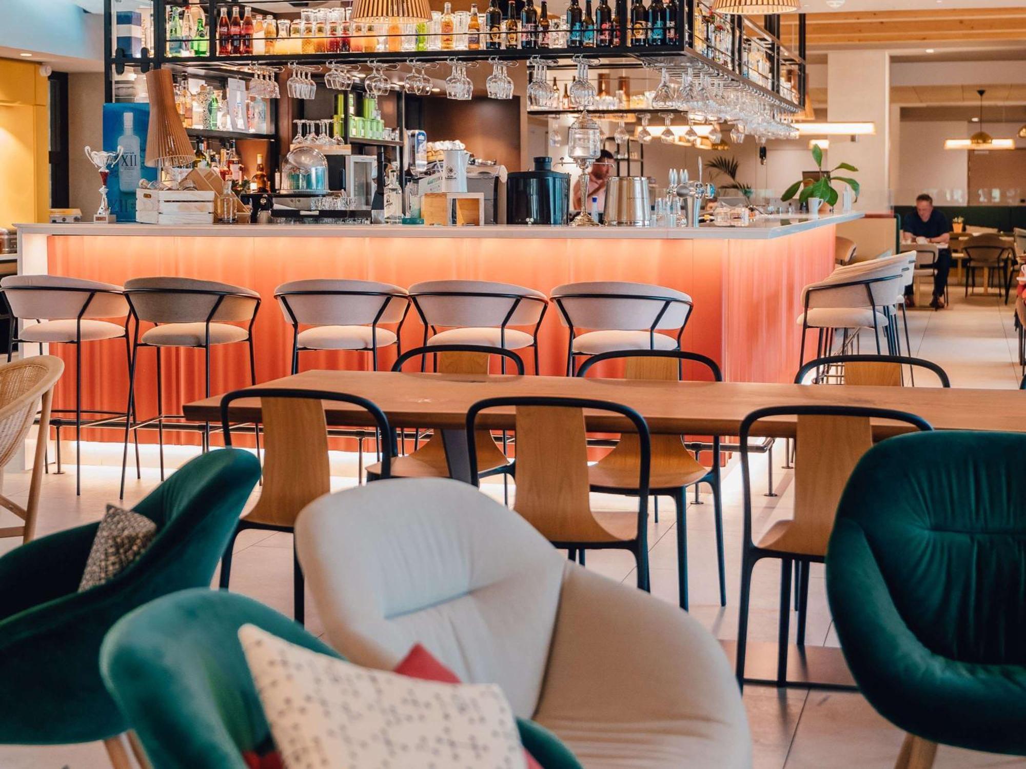 Mercure Avignon Gare Tgv Exterior photo